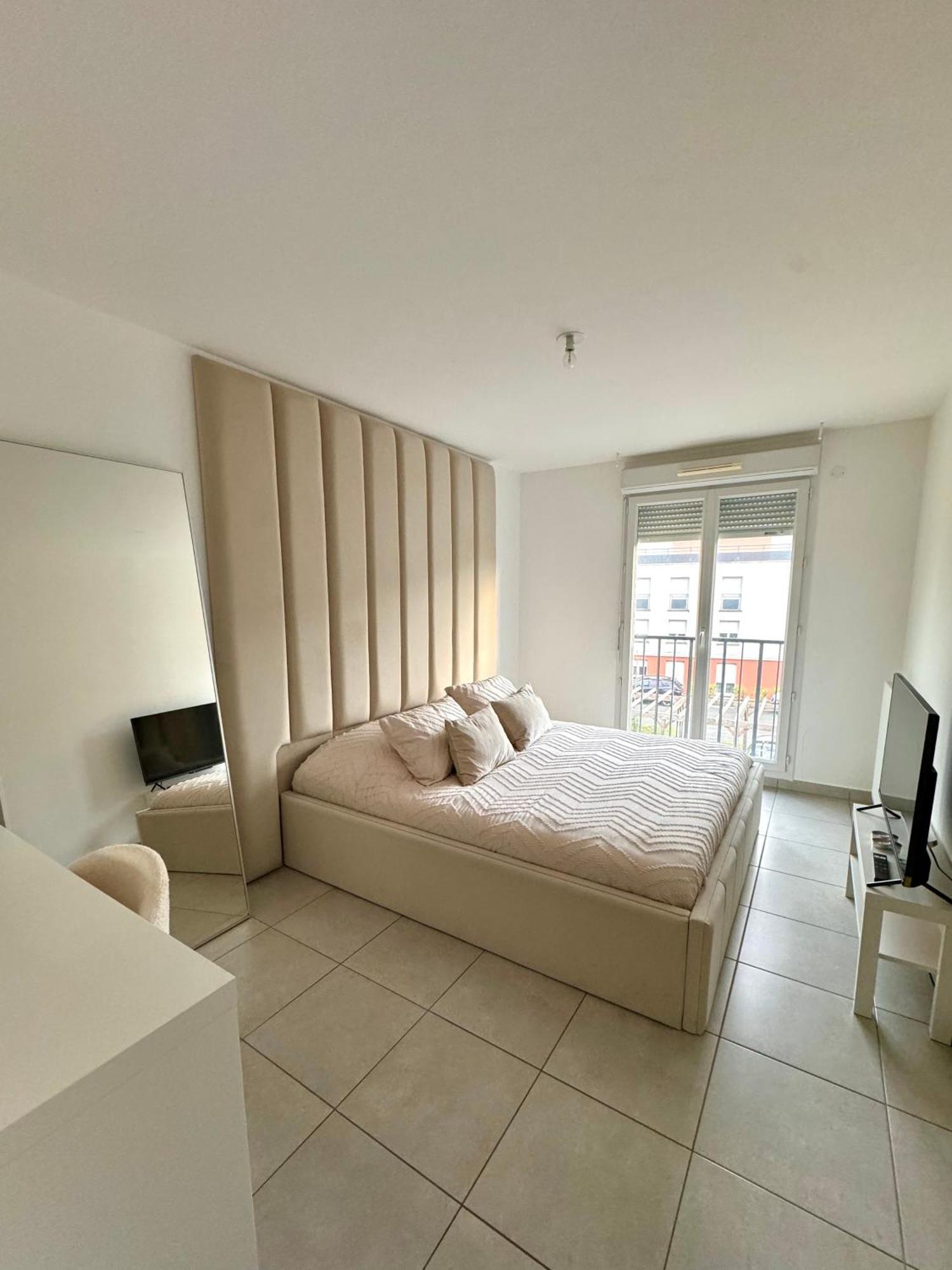 Superbe Appartement - Near Paris Corbeil-Essonnes Exterior foto